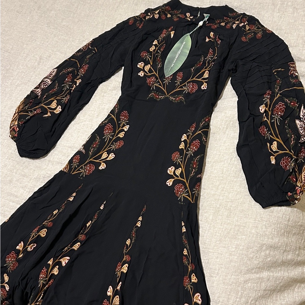 FARM Rio Black Berry Garden Long Sleeve Pleated Maxi Dress - Picture 3 of 4